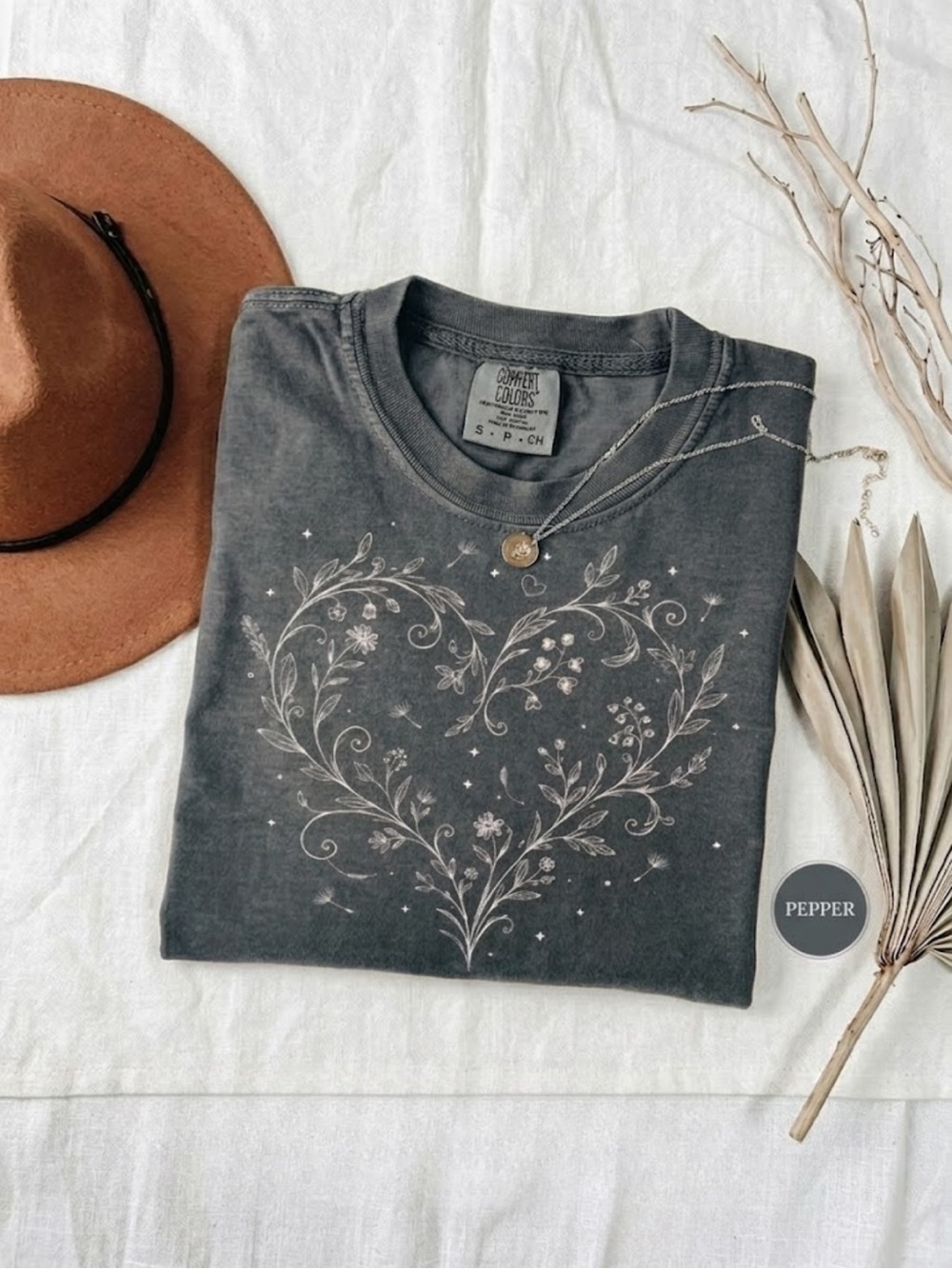 Comfort Colors Pepper Gray Heart Floral Short-Sleeve Tee